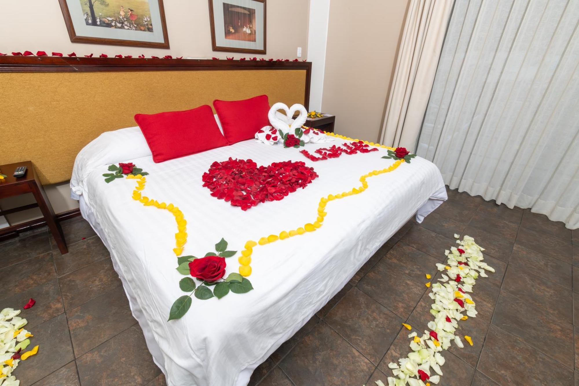 Sangay Spa Hotel Banos  Bagian luar foto