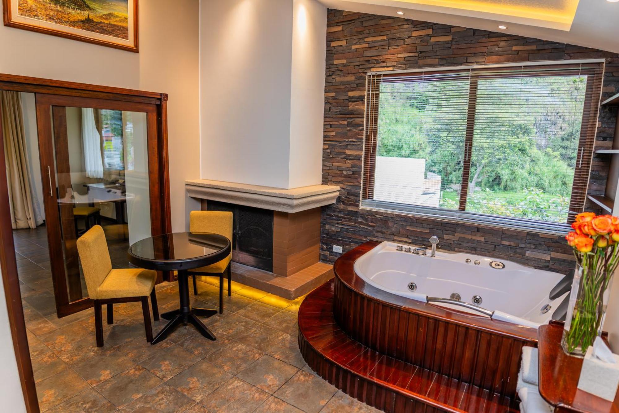Sangay Spa Hotel Banos  Bagian luar foto
